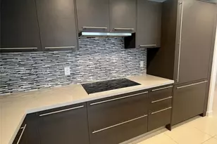 7661 NW 107th Ave, Doral, FL 33178 - Photo 17