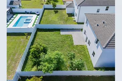 12740 SW 214th Ter, Miami, FL 33177 - Photo 3