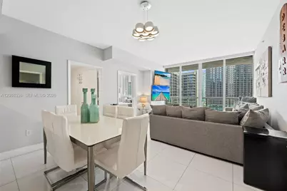 253 NE 2nd St #2501, Miami, FL 33132 - Photo 5