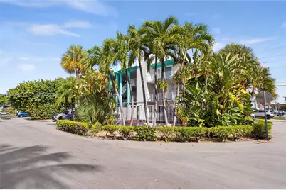 2715 NE 49th St #103, Fort Lauderdale, FL 33308 - Photo 3