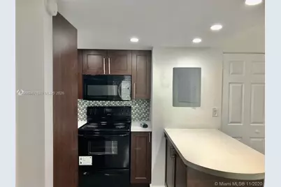8870 Fontainebleau Blvd #208, Miami, FL 33172 - Photo 5