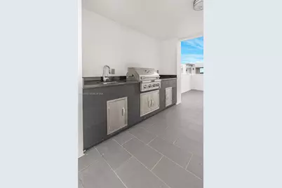 9165 NW 33rd St #9165, Doral, FL 33172 - Photo 43