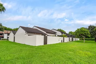 8999 SW 133rd Ct, Miami, FL 33186 - Photo 11