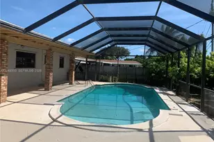 9730 Marlin Rd, Cutler Bay, FL 33157 - Photo 13