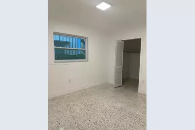 822 SW 6th St #1, Miami, FL 33130 - Photo 3