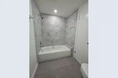 822 SW 6th St #1, Miami, FL 33130 - Photo 17