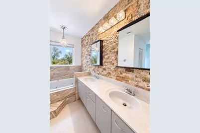 16080 SW 155th Ct, Miami, FL 33187 - Photo 15