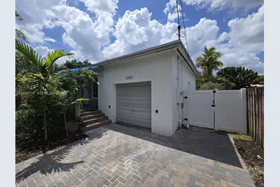 12660 NE 4th Ave, North Miami, FL 33161 - Photo 3