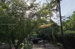 12660 NE 4th Ave, North Miami, FL 33161 - Photo 21