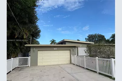 800 SW 8th Ter, Fort Lauderdale, FL 33315 - Photo 3