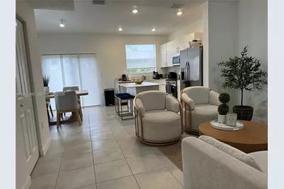 2672 SE 28th St #2672, Homestead, FL 33035 - Photo 5