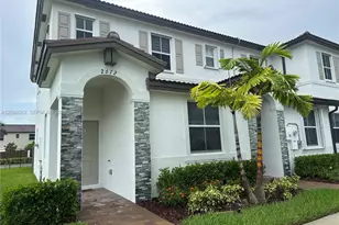 2672 SE 28th St, Homestead, FL 33035 - Photo 1