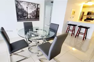 185 SE 14th Terrace, Miami, FL 33131 - Photo 5