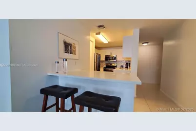 185 SE 14th Ter #1203, Miami, FL 33131 - Photo 17