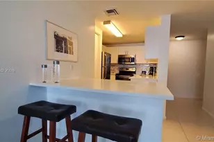 185 SE 14th Terrace, Miami, FL 33131 - Photo 17