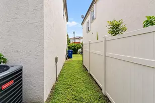 15511 SW 50th Ct, Miramar, FL 33027 - Photo 17