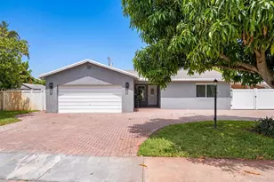 9341 SW 16th Rd W, Boca Raton, FL 33428 - Photo 5