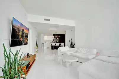 851 NE 1st Ave #1403, Miami, FL 33132 - Photo 19