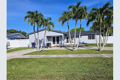 19115 Bel Aire Dr, Cutler Bay, FL 33157 - Photo 3