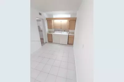 2621 Village Blvd #102, West Palm Beach, FL 33409 - Photo 11