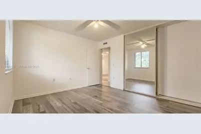 2621 Village Blvd #102, West Palm Beach, FL 33409 - Photo 7
