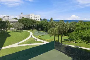 1201 S Ocean Dr, Hollywood, FL 33019 - Photo 37
