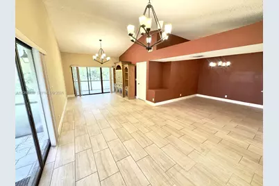 5269 W Magellan Way W, Delray Beach, FL 33484 - Photo 5