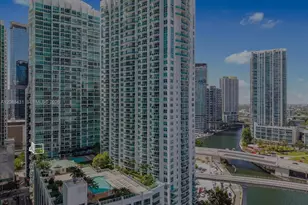 41 SE 5th St, Miami, FL 33131 - Photo 27