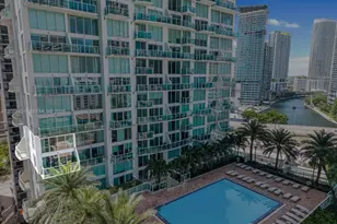 41 SE 5th St, Miami, FL 33131 - Photo 29