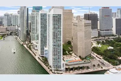 335 Biscayne Blvd #3904, Miami, FL 33131 - Photo 13