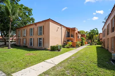 7105 Miami Lakes Dr #N10, Miami Lakes, FL 33014 - Photo 27