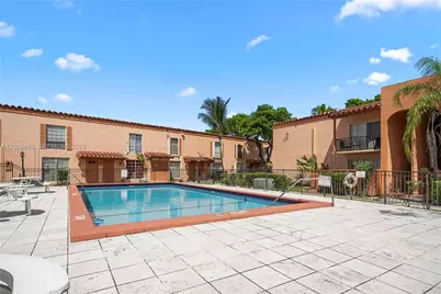 7105 Miami Lakes Dr #N10, Miami Lakes, FL 33014 - Photo 17