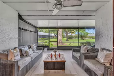 359 Fairway Cir #59, Weston, FL 33326 - Photo 35