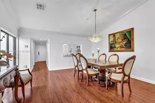 359 Fairway Cir, Weston, FL 33326 - Photo 19