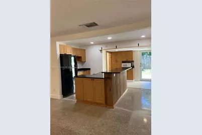 6140 SW 37th Ct, Davie, FL 33314 - Photo 5