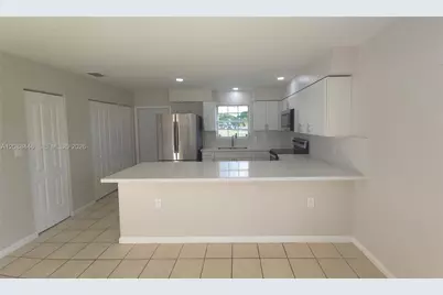 712 SW 6th St, Homestead, FL 33030 - Photo 7