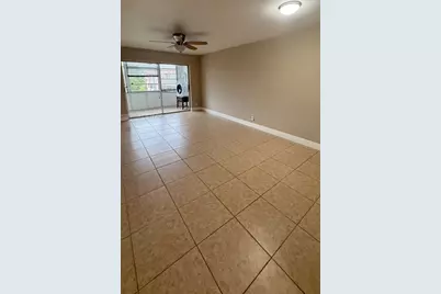 9641 Sunrise Lakes Blvd #305, Sunrise, FL 33322 - Photo 5