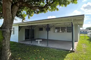 5372 W 4th Ln, Hialeah, FL 33012 - Photo 5