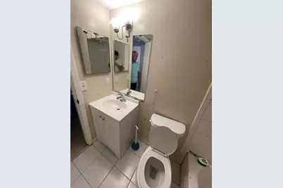 10773 Cleary Blvd #103, Plantation, FL 33324 - Photo 9