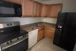 10773 Cleary Blvd, Plantation, FL 33324 - Photo 3