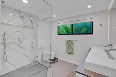 1064 NE 97th St, Miami Shores, FL 33138 - Photo 17