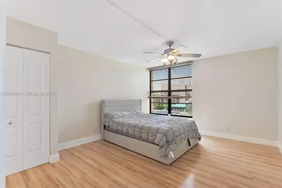 4 Royal Palm Way #3080, Boca Raton, FL 33432 - Photo 9