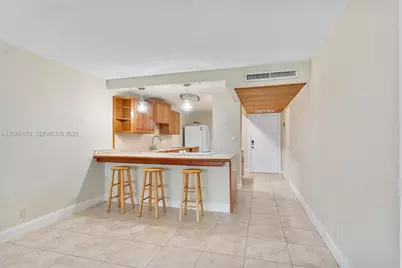 4 Royal Palm Way #3080, Boca Raton, FL 33432 - Photo 5