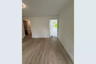 825 S 28th Ave, Hollywood, FL 33020 - Photo 11