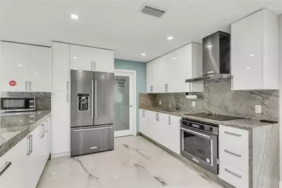 18731 SW 87th Ave, Cutler Bay, FL 33157 - Photo 9