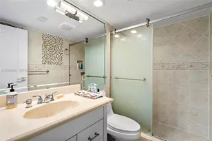 250 174th St, Sunny Isles Beach, FL 33160 - Photo 33
