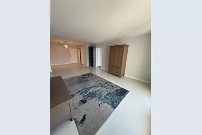 5555 Collins Ave #12Z, Miami Beach, FL 33140 - Photo 11