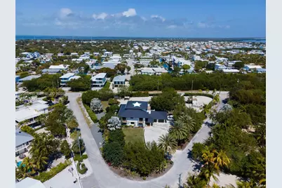 55 Ocean Front Dr, Key Largo, FL 33037 - Photo 57