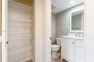 523 Fanshaw M, Boca Raton, FL 33434 - Photo 35