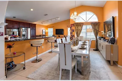 13835 NW 22nd Ct, Sunrise, FL 33323 - Photo 5
